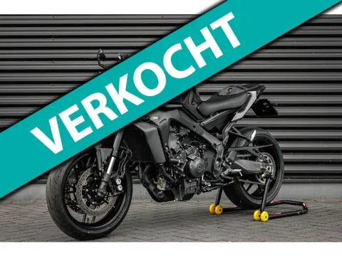 Yamaha Tour MT- 09 ABS 119PK 2024 DEMO- MODEL / COMPLETE DOCUMENTATIE / CUSTOM SC EXHAUST / QUICK SH