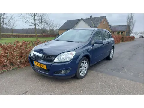 Opel Astra 1.6 Executive AIRCO BJ 2007 schade (bj 2007)
