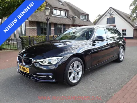 BMW 3 Serie Touring 320i SPORTLINE TREKHAAK / SPORTSTOEL / CRUISE
