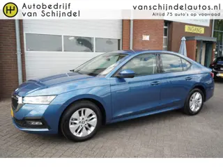 Škoda Octavia 1.0 e-TSI 111PK AUTOMAAT BUSINESS EDITION LUXE ORIGINEEL NEDERLANDS CAMERA TREKHAAK VI