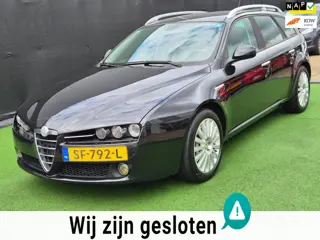 Alfa Romeo 159 Sportwagon 3.2 JTS Q4 LEDER!