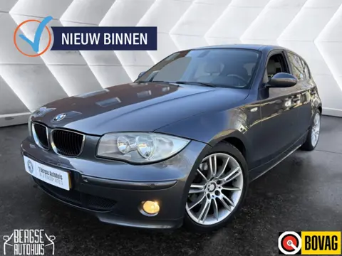 BMW 1-serie 120i High Executive Automaat Cruise Pdc