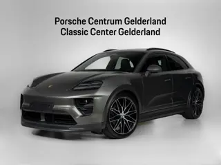 Porsche Macan 4
