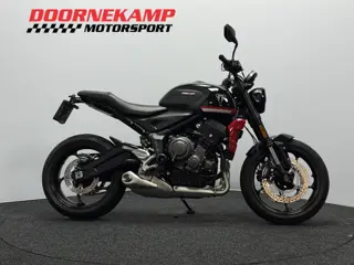 Triumph TRIDENT 660 (bj 2022)