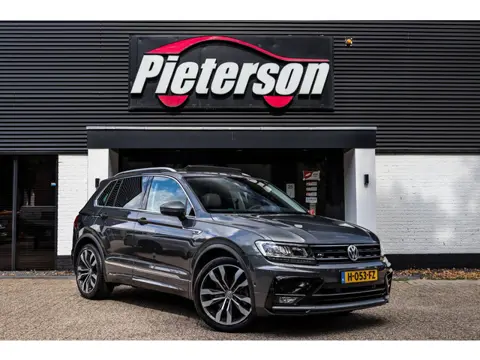 Volkswagen Tiguan 2.0 TSI 4Motion R-Line PANO ACC VIRTUAL