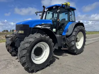 New Holland TM 190