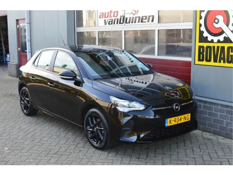 Opel Corsa 1.2 Edition O.a: PDC, Stoel+Stuurverw, Airco, Carplay, Cruise, Etc. All-in prijs!