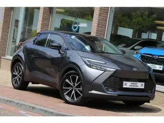 Toyota C-HR 2.0 Hybrid 200 Dynamic Navi LED Camera ACC