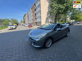 Peugeot 207 CC 1.6-16V T Roland Garros