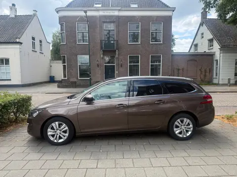 Peugeot 308 SW 1.2 e-THP Blue Lease Executive AUTOMAAT EERSTE EIGENAAR DEALER ONDERHOUDEN