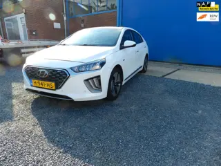 Hyundai IONIQ 1.6 GDi Premium - Plus