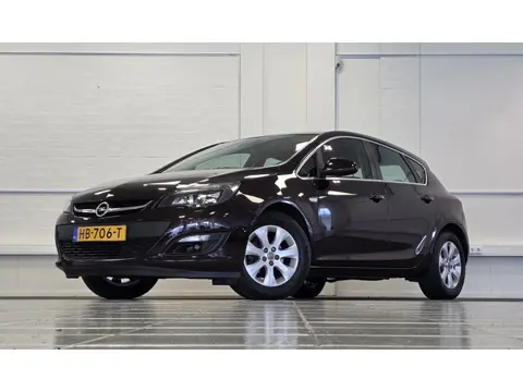 Opel Astra 1.4 Turbo Blitz 1e Eigenaar 100% Onderhouden Trekhaak Navi