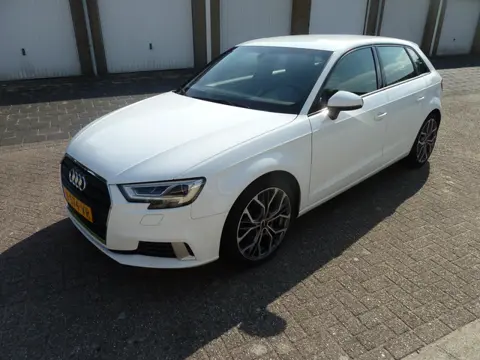 Audi A3 Sportback 30 TFSI Design Pro Line