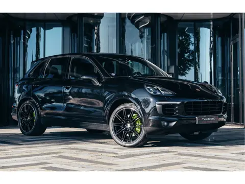 Porsche Cayenne 3.0 S E-Hybrid PANO PASM BOSE (bj 2015)