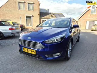 Ford Focus 1.0 Titanium Navi Clima Cruise Trekhaak Bouwjaar 2017