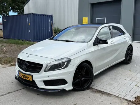 Mercedes-Benz A-Klasse 180 Amg Pakket Vol Jaar apk