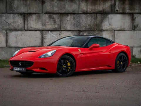Ferrari California 4.3 V8 466PK (2010) | 18.474 km | NL Auto | 1e Eigenaar | Carbon Ceramic | Hardto