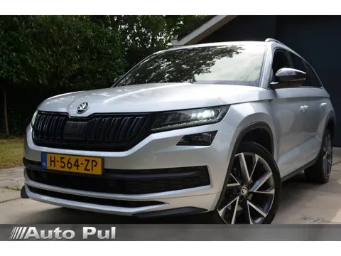 Skoda Kodiaq 1.5 TSI Sportline Business Automaat/Navi/Led/Ecc/Pdc/Achteruitrij-camera/Stoelverwarmin