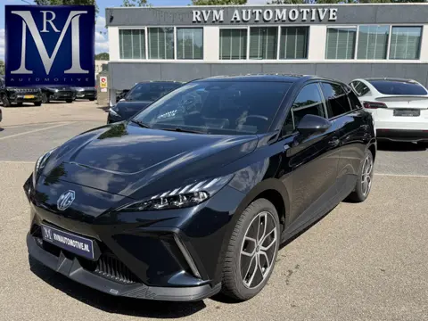 MG MG4 Electric Luxury 64 kWh LONG RANGE | SOH 95 % | 15.000KM | 360° CAMERA | STOEL & STUURVERWARMI
