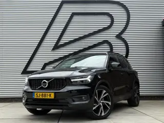 Volvo XC40 2.0 T5 AWD R-Design Intro Edition 1e Eigenaar|Pano|H&K|Camera|Trekhaak|Adap Cruise|Stuur+