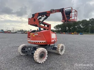 JLG 340AJ (bj 2016)