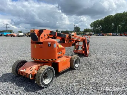 JLG E450AJ