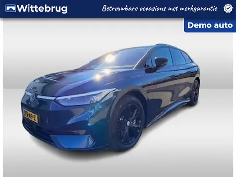 Volkswagen ID.7 Tourer Pro Limited Edition 77 kWh / Panoramadak / Trekhaak / Carplay / Navi