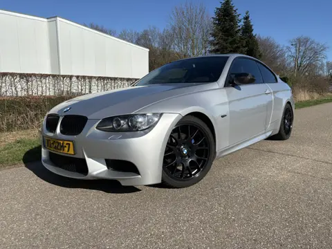 BMW 3 Serie Coupe 320i Corporate Executive / M-PAKKET / LEER / SCHUIFDAK / NAVI / CRUISE