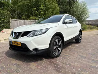 Nissan Qashqai 1.2 Connect Edition 360° Camera, navi, pdc, ecc,