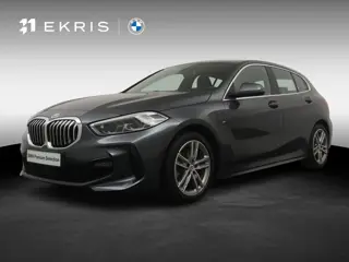BMW 1-serie 118i Executive | M-Sport | Panoramdak | Stoelverwwarming | Leder |