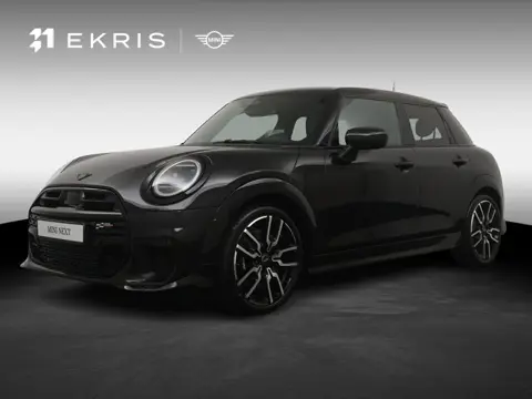 MINI 5-Deurs Cooper C John Cooper Works| Pakket-M | Panoramadak | Harman/Kardon | Head-Up Display | 