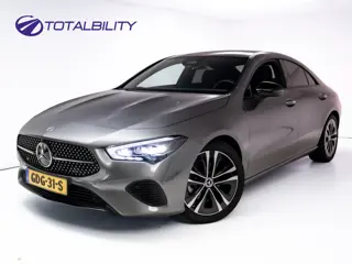 Mercedes-Benz CLA-Klasse 180 Star Edition Luxury Line Night facelift | Panoramadak | Stoelverwarming