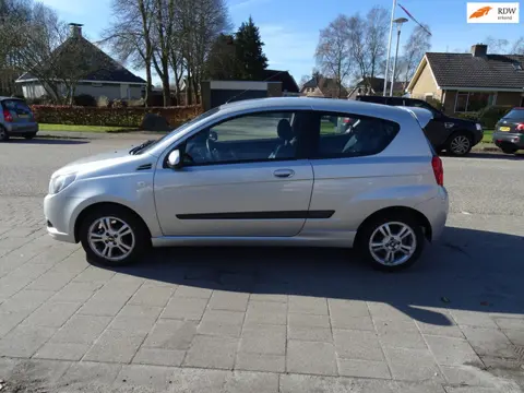 Chevrolet Aveo 1.2 16V LS+