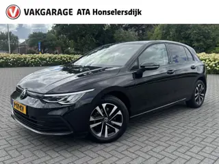 Volkswagen Golf 1.0 TSI Life Business | Digital dashboard | Cruise control | Climate control | Stoel
