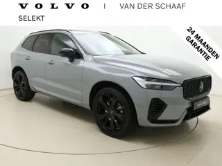 Volvo XC60 T6 350pk Ultra Black Edition / Luchtvering / Contourstoelen / Panorama dak / HUD / 360 gr