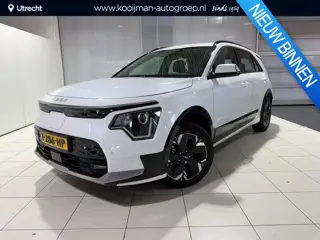 Kia Niro EV DynamicLine 64.8 kWh Stoel verwarming, Apple Carplay/Android Auto, Navigatie, Camera.