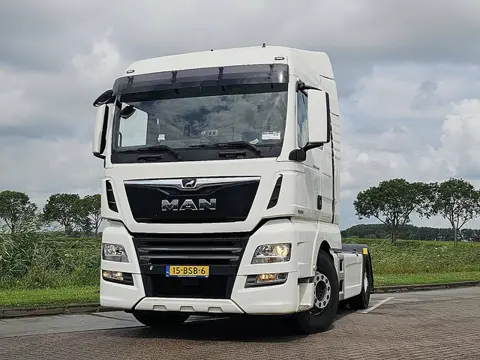 M.A.N. 18.460 TGX new tyres