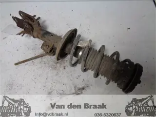 Chevrolet Spark 1.0 16V 2010-2015 Veerpoot links voor