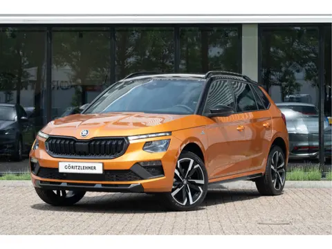 Škoda Kamiq 1.0 TSI Monte Carlo | Pano | Trekhaak | Camera | Stoel- Stuurverw.