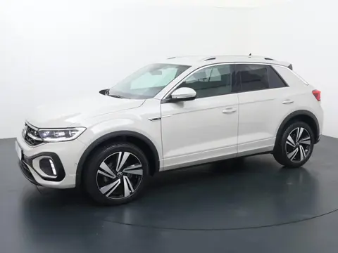 Volkswagen T-Roc 1.5 TSI R-Line Edition | 150 PK | Automaat | Adaptive cruise control | dodehoek det