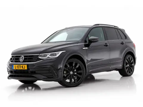 Volkswagen Tiguan 1.5 TSI R-Line Black Style | IQ.LIGHT | DEALER OND. | PANODAK | ADAPTIEVE CRUISE C