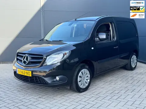 Mercedes-Benz Citan 109 CDI 72.000 km Nap / Cruize / Trekhaak / Airco