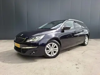 Peugeot 308 SW 1.2 PureTech Blue Lease Executive PANO DAK NAVI CRUISE ECC