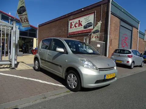 Daihatsu Sirion 2 1.0-12V Trend (bj 2006)