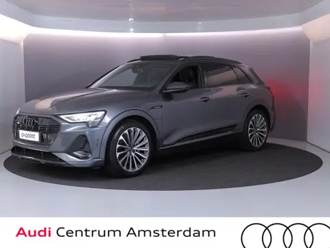 Audi e-tron 55 quattro S edition 95 kWh 408 pk | SOH 95,17% | Navigatie | Panoramadak | Parkeersenso
