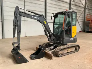Volvo EC 27 D (bj 2023)