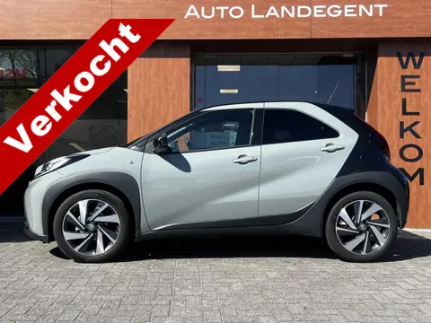 Toyota Aygo X 1.0 VVT-i S-CVT Envy Automaat| Camera | Android Auto/ Carplay | LM | Adaptieve Cruise 