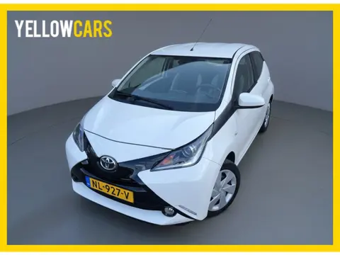 Toyota Aygo 1.0 VVT-i x-play