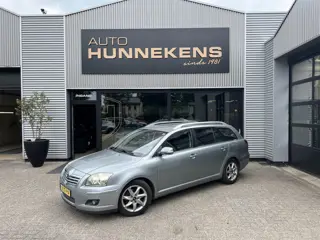 Toyota Avensis Wagon 1.8 VVTi Luna Cruise control | Airco | Trekhaak | Electrische ramen