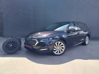 Škoda Octavia 1.4 TSI iV PHEV 1e EIGENAAR CAMERA VIRTUAL COCKPIT SFEER VERLICHTING LED NAVI ECC PARK